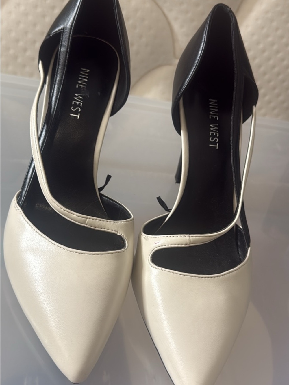 Nine West Two-Tone Pointed D'Orsay Pumps in Cream and Black